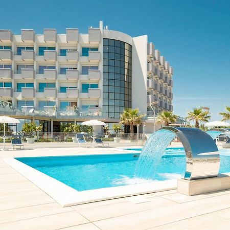 Hotel Residence Imperial 米萨诺阿德里亚蒂科 外观 照片