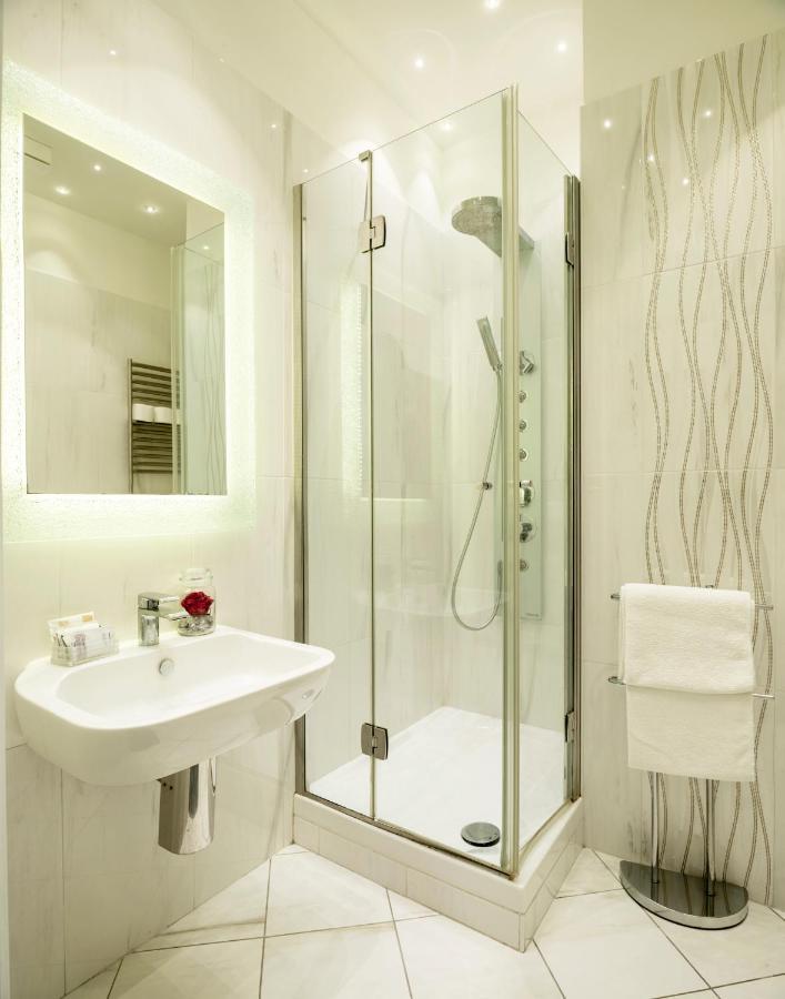 Hotel Residence Imperial 米萨诺阿德里亚蒂科 外观 照片