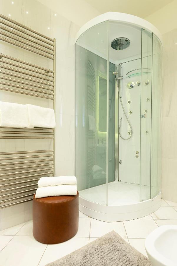 Hotel Residence Imperial 米萨诺阿德里亚蒂科 外观 照片
