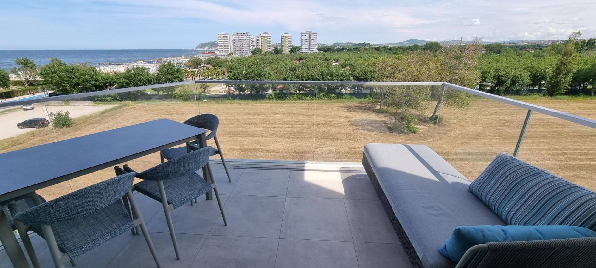 Hotel Residence Imperial 米萨诺阿德里亚蒂科 外观 照片