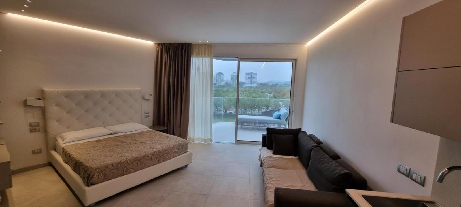 Hotel Residence Imperial 米萨诺阿德里亚蒂科 外观 照片
