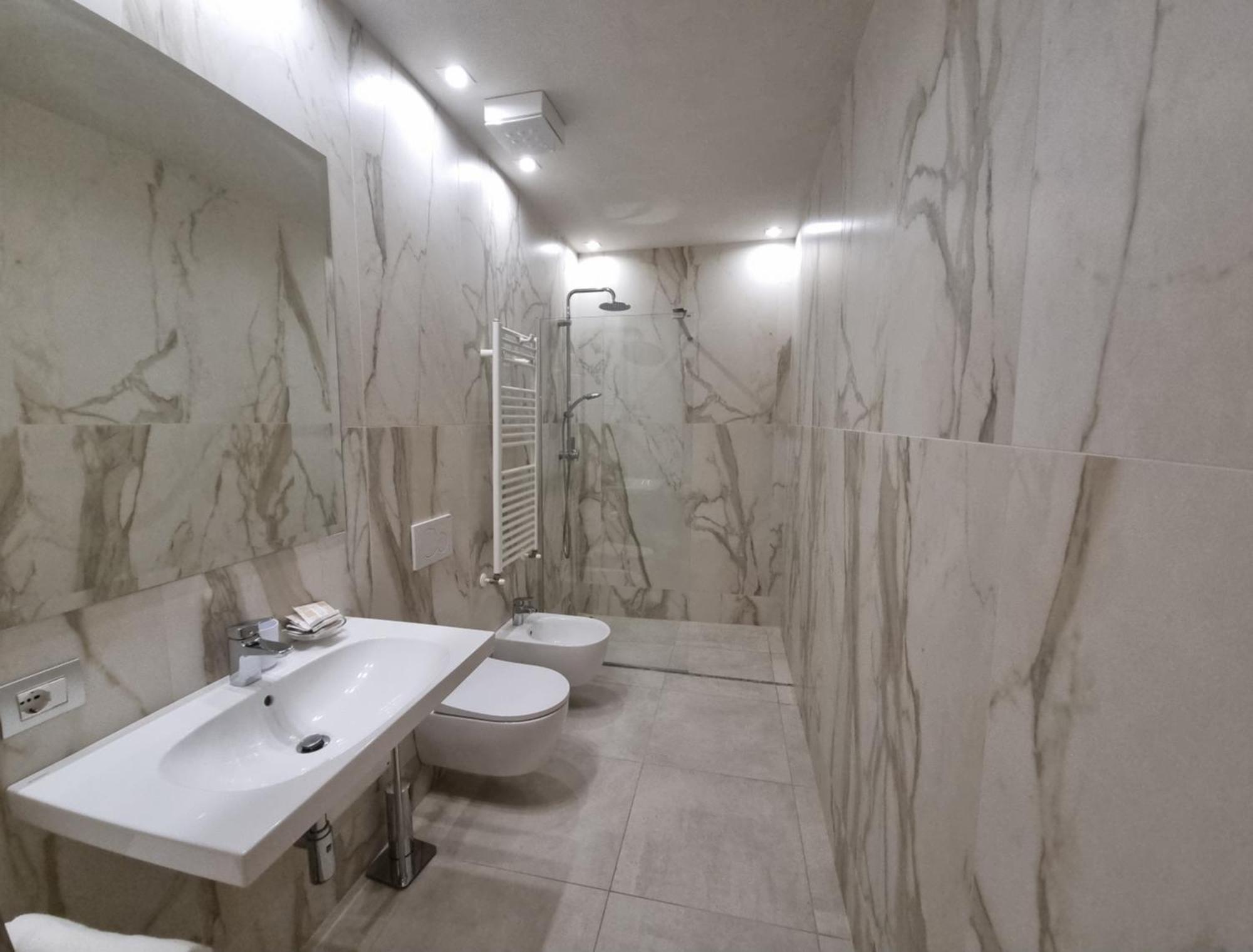 Hotel Residence Imperial 米萨诺阿德里亚蒂科 外观 照片